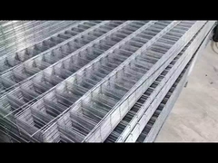 مسحوق مغلفة حاوية شبكة السياج منحنية 3D V شبكة السياج ينحني للحديقة